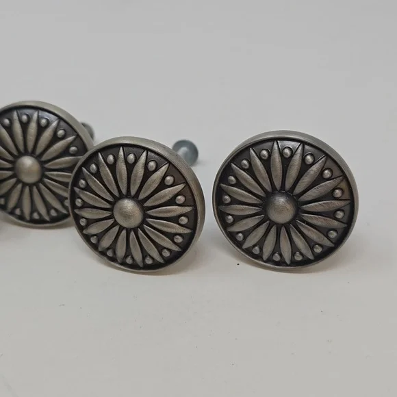 Dresser pulls knobs drawer handles kitchen cabinet set of 4 antique chrome - Picture 2 of 4